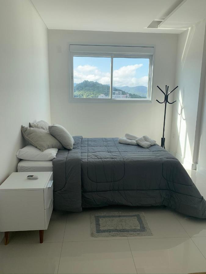 COBERTURA com belíssima vista para o mar e jacuzzi Itapema Exterior foto